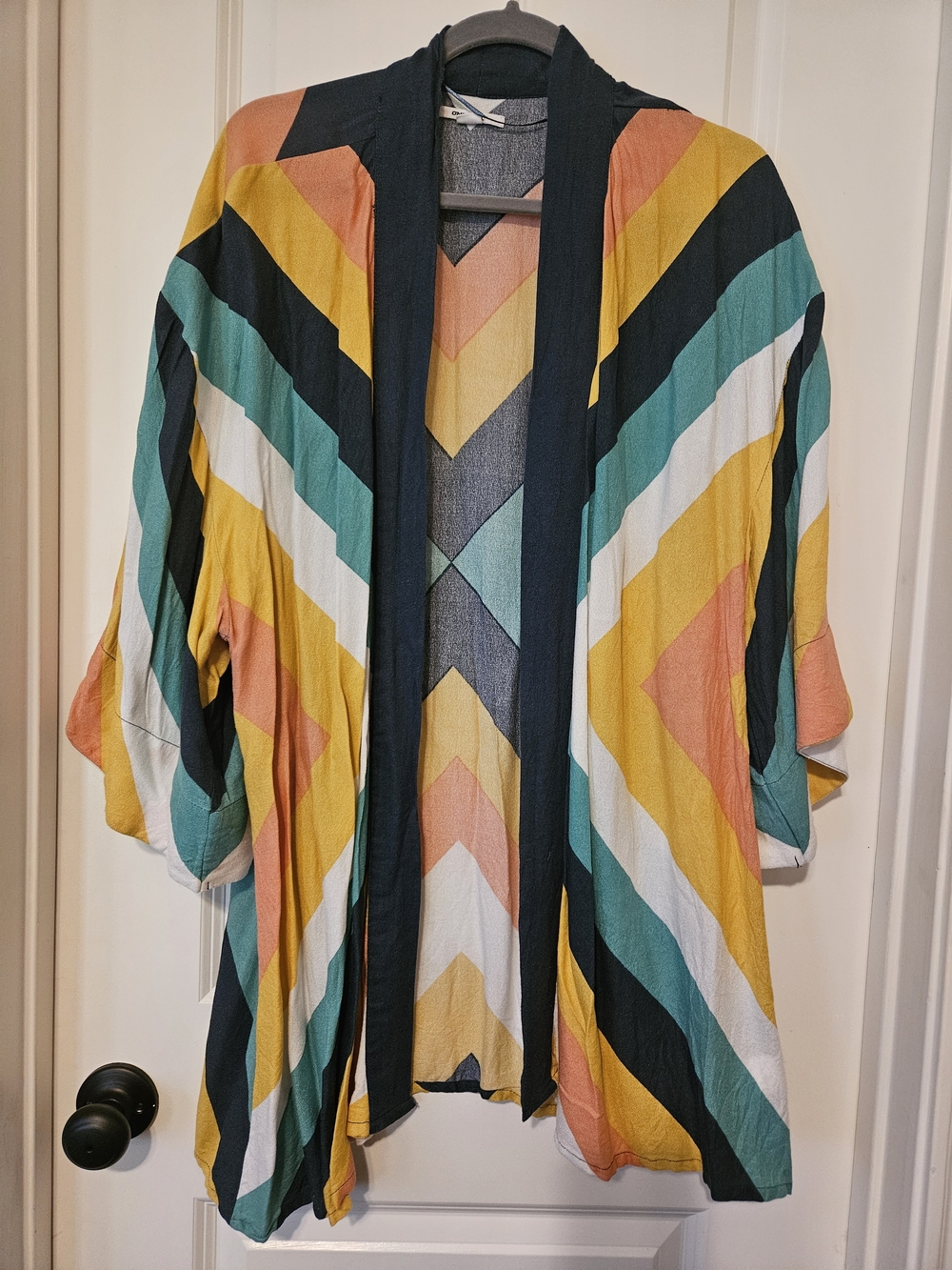 O'Neill Chevron Knit Kimono in Navy, Cream & Coral